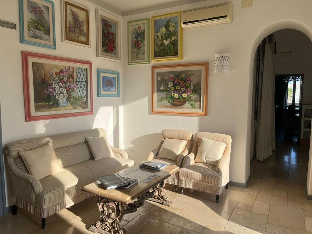 Palazzo Angelelli Bed and Breakfast Gallipoli Εξωτερικό φωτογραφία