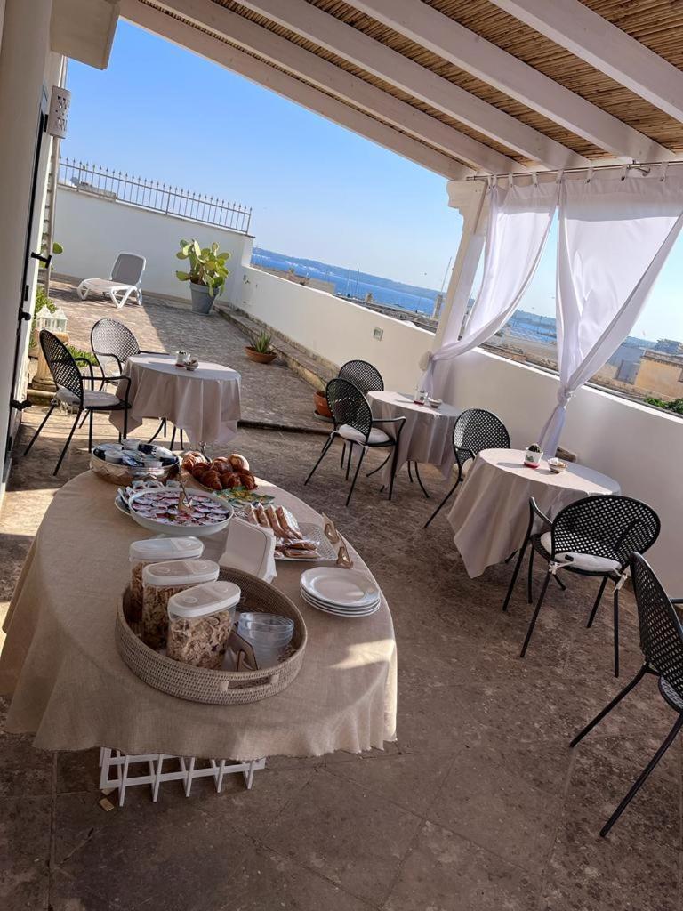 Palazzo Angelelli Bed and Breakfast Gallipoli Εξωτερικό φωτογραφία